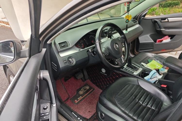 Used Volkswagen Magotan 2013 1.8TSI Premier Model Driver Seat