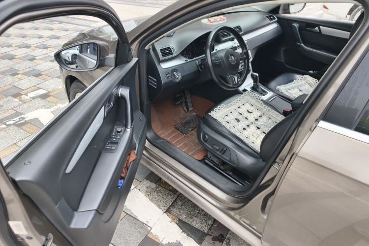 Used Volkswagen Magotan 2013 1.8TSI Premier Model Driver Seat