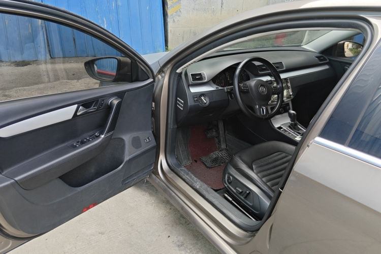 Used Volkswagen Magotan 2013 1.8TSI Premier Model Driver Seat