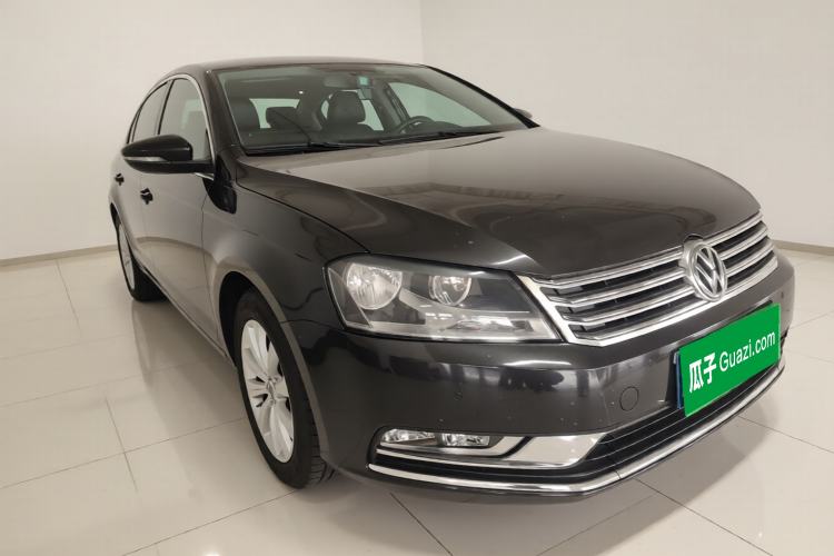 Used Volkswagen Magotan 2013 1.8TSI Premier Model Exterior 2