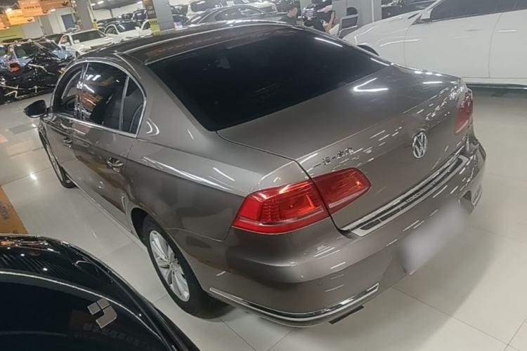 Used Volkswagen Magotan 2013 1.8TSI Premier Model Exterior 2