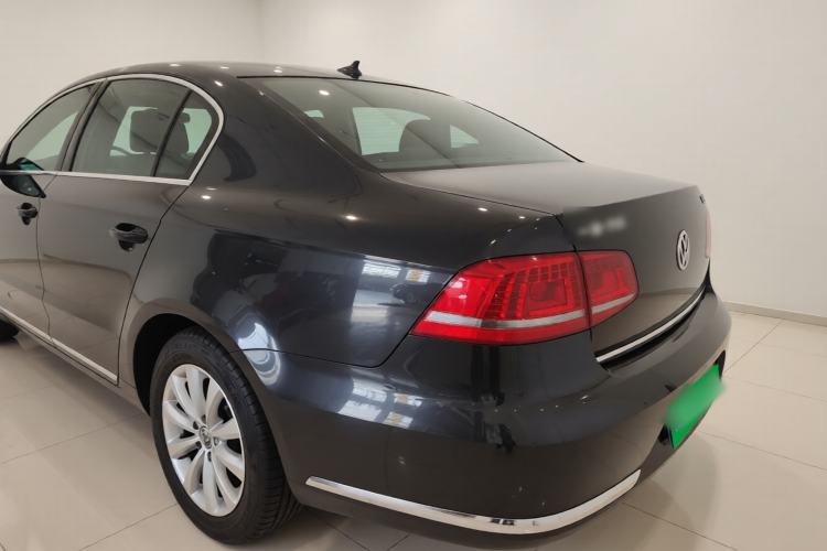 Used Volkswagen Magotan 2013 1.8TSI Premier Model Exterior 3
