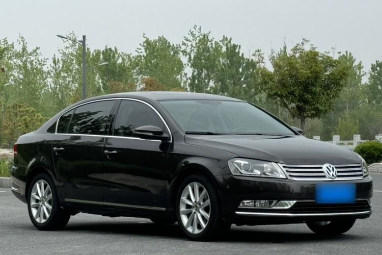 Used Volkswagen Magotan 2013 2.0 TSI Prestige Model Exterior 7