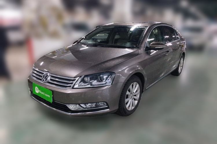 Used Volkswagen Magotan 2013 1.8TSI Luxury Model Guazi used car, China used car export, Used car for sale, Used cars, Cheapest cars for sale