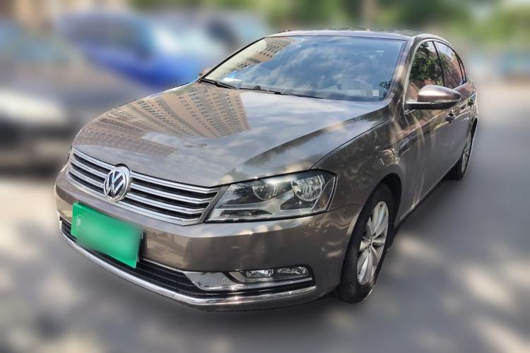 Used Volkswagen Magotan 2013 1.8TSI Premier Model Guazi used car, China used car export, Used car for sale, Used  cars, Cheapest cars for sale