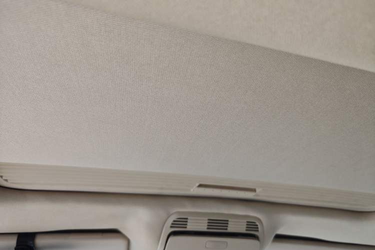 Used Volkswagen Magotan 2013 1.8TSI Premier Model Headliner