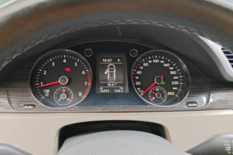 Used Volkswagen Magotan 2013 1.8TSI Prestige Model Instrument Cluster