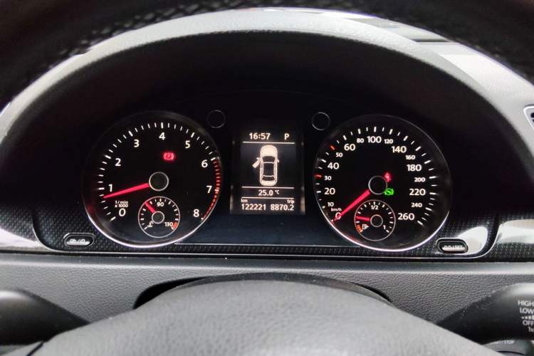 Used Volkswagen Magotan 2013 1.8TSI Luxury Model Instrument Cluster