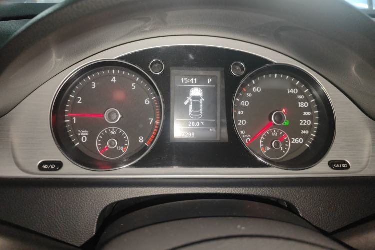 Used Volkswagen Magotan 2013 1.8TSI Premier Model Instrument Cluster