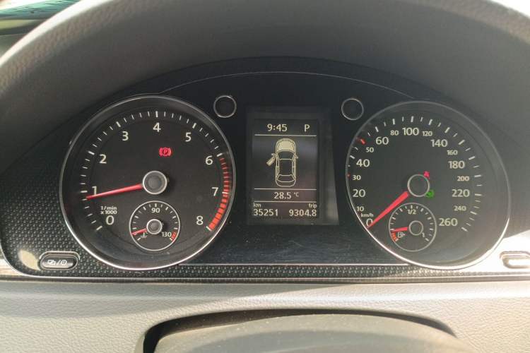 Used Volkswagen Magotan 2013 1.8TSI Luxury Model Instrument Cluster