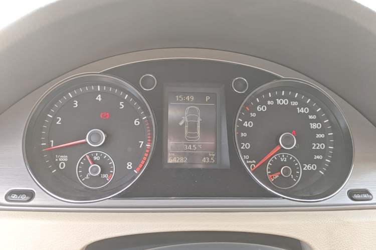 Used Volkswagen Magotan 2013 1.8TSI Premier Model Instrument Cluster