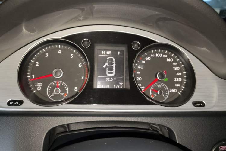 Used Volkswagen Magotan 2013 1.8TSI Premier Model Instrument Cluster