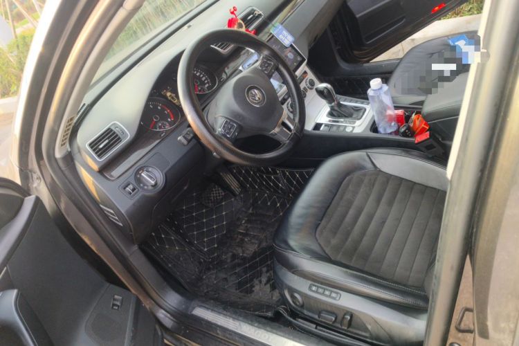 Used Volkswagen Magotan 2013 1.8TSI Prestige Model Left Front Seat