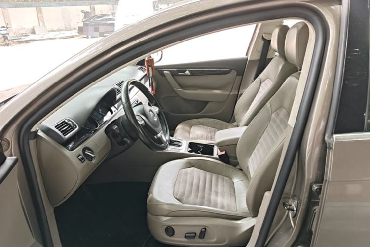 Used Volkswagen Magotan 2013 1.8TSI Luxury Model Left Front Seat