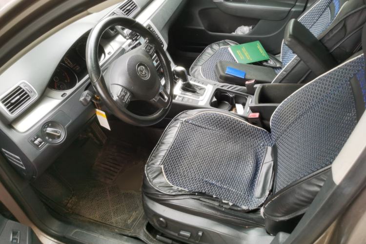 Used Volkswagen Magotan 2013 1.8TSI Premier Model Left Front Seat