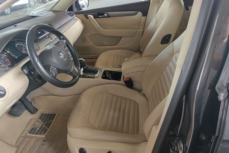 Used Volkswagen Magotan 2013 1.8TSI Luxury Model Left Front Seat