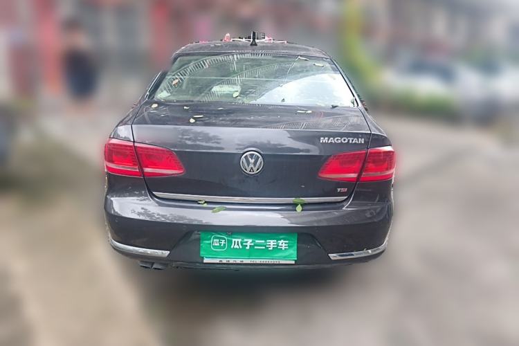 Used Volkswagen Magotan 2013 1.8TSI Premier Model Rear