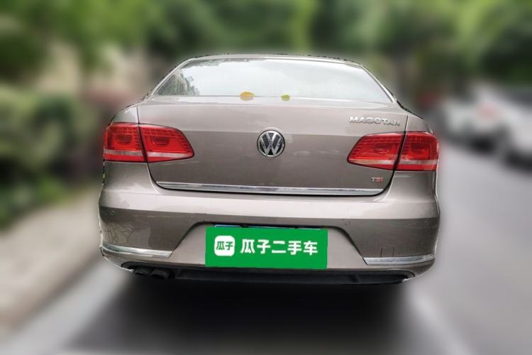 Used Volkswagen Magotan 2013 1.8TSI Luxury Model Rear