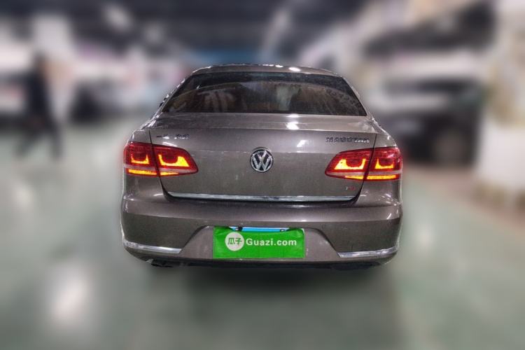 Used Volkswagen Magotan 2013 1.8TSI Luxury Model Rear
