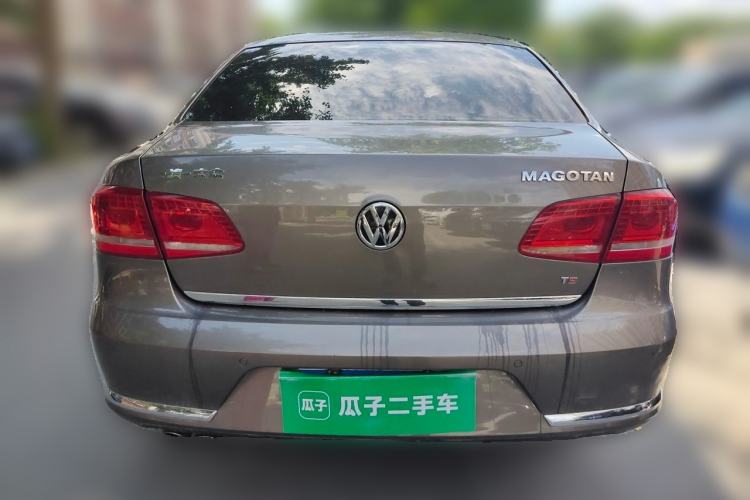 Used Volkswagen Magotan 2013 1.8TSI Premier Model Rear