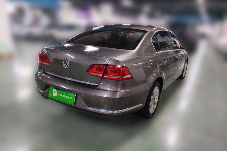 Used Volkswagen Magotan 2013 1.8TSI Luxury Model Rear Right 45 Deg