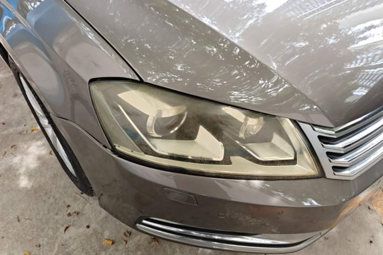 Used Volkswagen Magotan 2013 1.8TSI Luxury Model Right Front Headlight