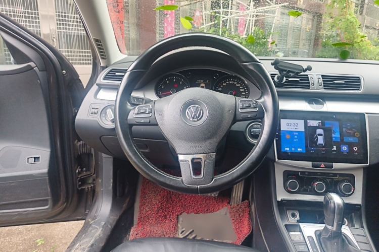 Used Volkswagen Magotan 2013 1.8TSI Premier Model Steering Wheel