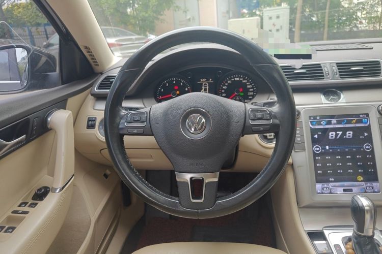 Used Volkswagen Magotan 2013 1.8TSI Premier Model Steering Wheel