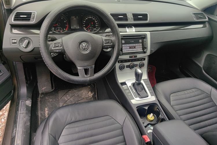 Used Volkswagen Magotan 2013 1.8TSI Luxury Model Steering Wheel