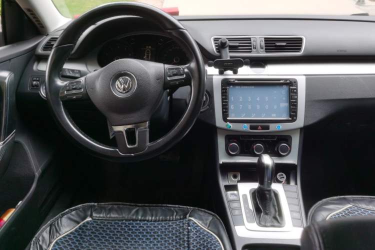 Used Volkswagen Magotan 2013 1.8TSI Premier Model Steering Wheel