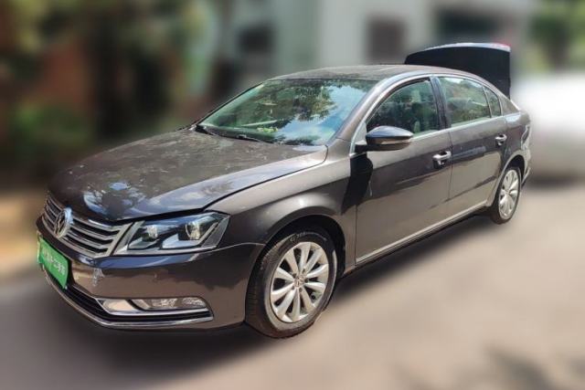 Ojetý Volkswagen Magotan 2013 1.8TSI Luxury Model