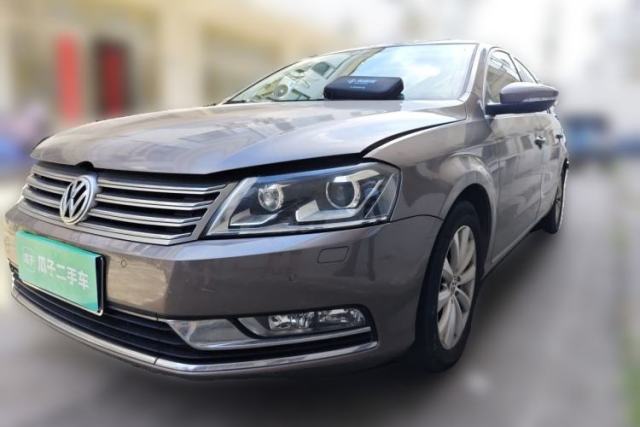Ojetý Volkswagen Magotan 2013 1.8TSI Luxury Model