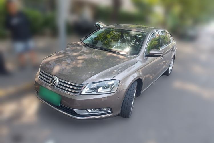 Used Volkswagen Magotan 2013 2.0 TSI Ultimate Model Guazi used car, China used car export, Used car for sale, Used  cars, Cheapest cars for sale