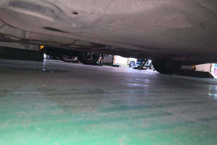 Used Volkswagen Magotan 2013 2.0 TSI Prestige Model Chassis Front Left