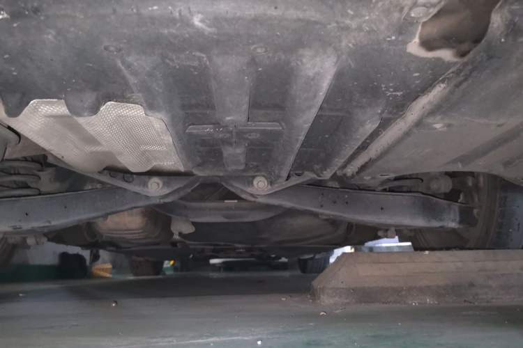Used Volkswagen Magotan 2013 2.0 TSI Prestige Model Chassis Rear
