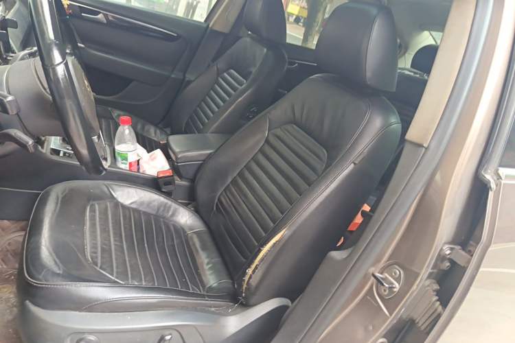 Used Volkswagen Magotan 2013 1.8TSI Luxury Model Driver Seat