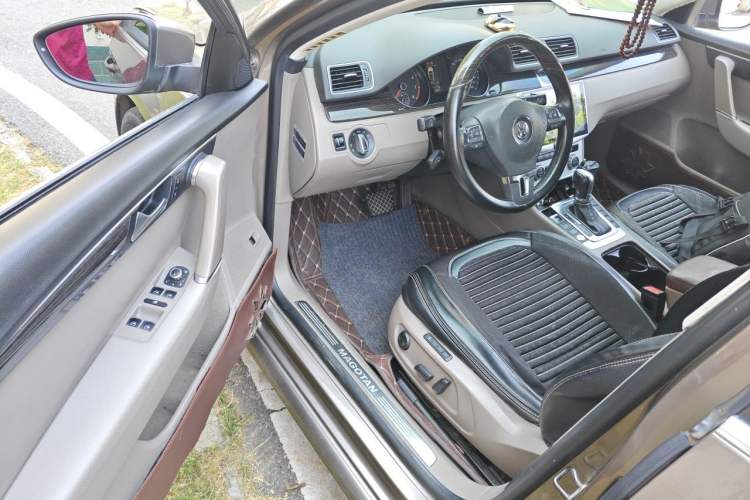 Used Volkswagen Magotan 2013 2.0 TSI Prestige Model Driver Seat
