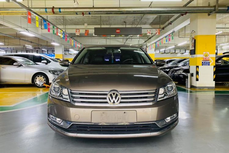 Used Volkswagen Magotan 2013 1.8TSI Luxury Model Exterior 1