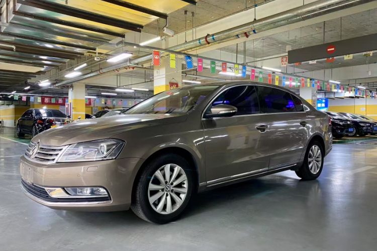 Used Volkswagen Magotan 2013 1.8TSI Luxury Model Exterior 3