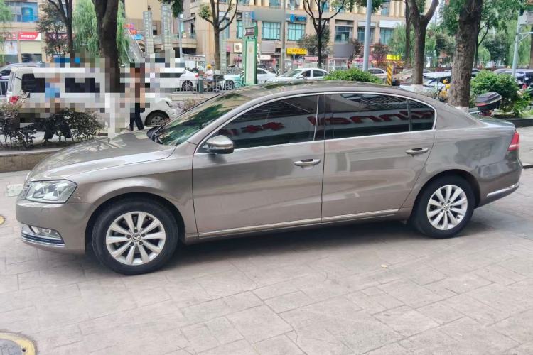 Used Volkswagen Magotan 2013 1.8TSI Luxury Model Exterior 5