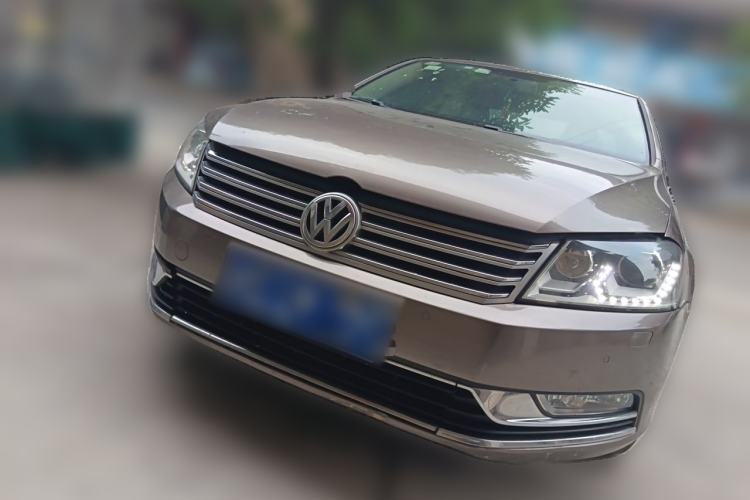 Used Volkswagen Magotan 2013 1.8TSI Luxury Model Front