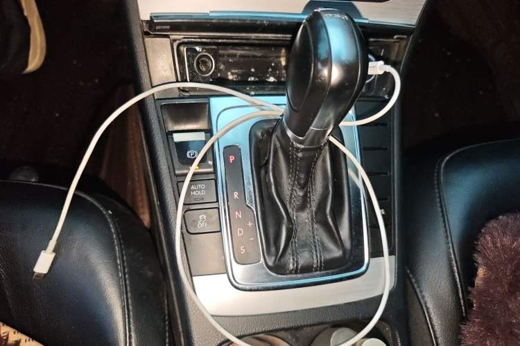 Used Volkswagen Magotan 2013 1.8TSI Premier Model Gear Lever
