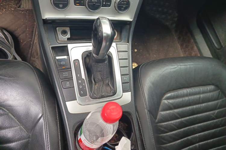 Used Volkswagen Magotan 2013 1.8TSI Luxury Model Gear Lever