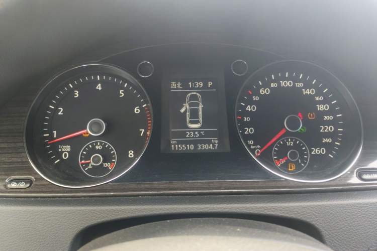 Used Volkswagen Magotan 2013 2.0 TSI Prestige Model Instrument Cluster