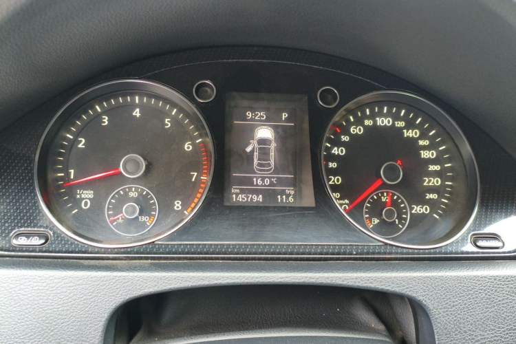 Used Volkswagen Magotan 2013 1.8TSI Luxury Model Instrument Cluster