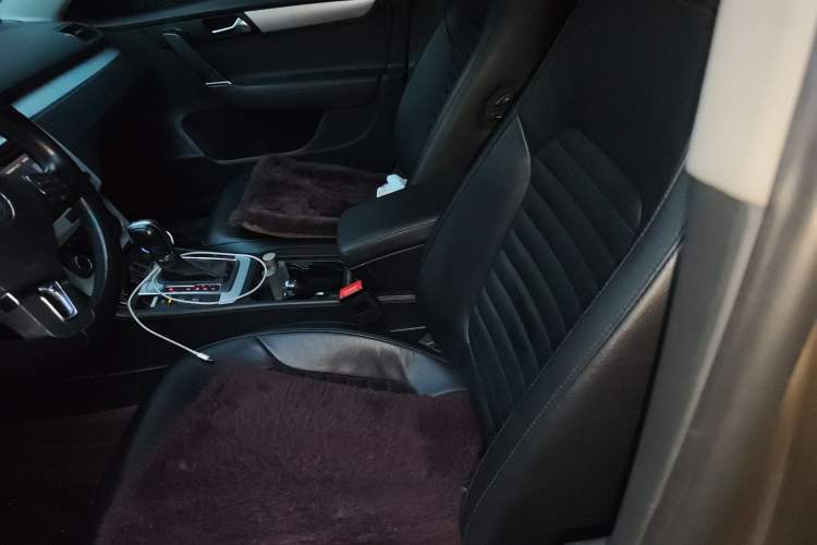 Used Volkswagen Magotan 2013 1.8TSI Premier Model Left Front Seat