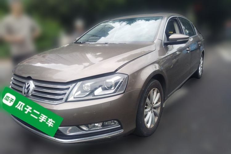 Used Volkswagen Magotan 2013 1.8TSI Luxury Model Guazi used car, China used car export, Used car for sale, Used cars, Cheapest cars for sale