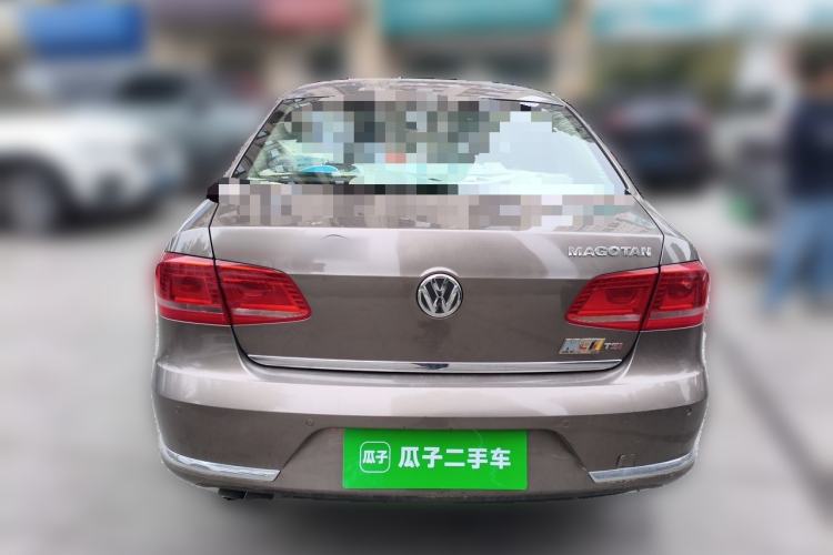 Used Volkswagen Magotan 2013 1.8TSI Luxury Model Rear