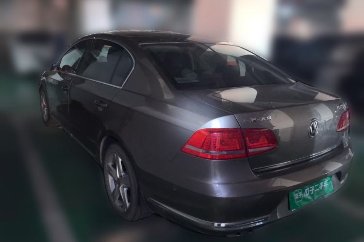 Used Volkswagen Magotan 2013 2.0 TSI Prestige Model Rear Left 45 Deg