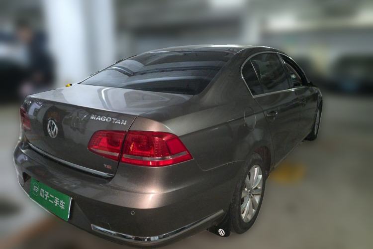 Used Volkswagen Magotan 2013 1.8TSI Comfort Model Rear Right 45 Deg